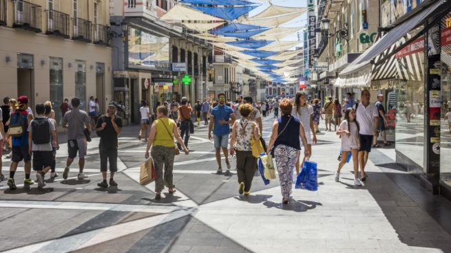 Los consumidores ‘lo quieren todo’: crecen las compras tanto en tiendas físicas como en todos los soportes digitales