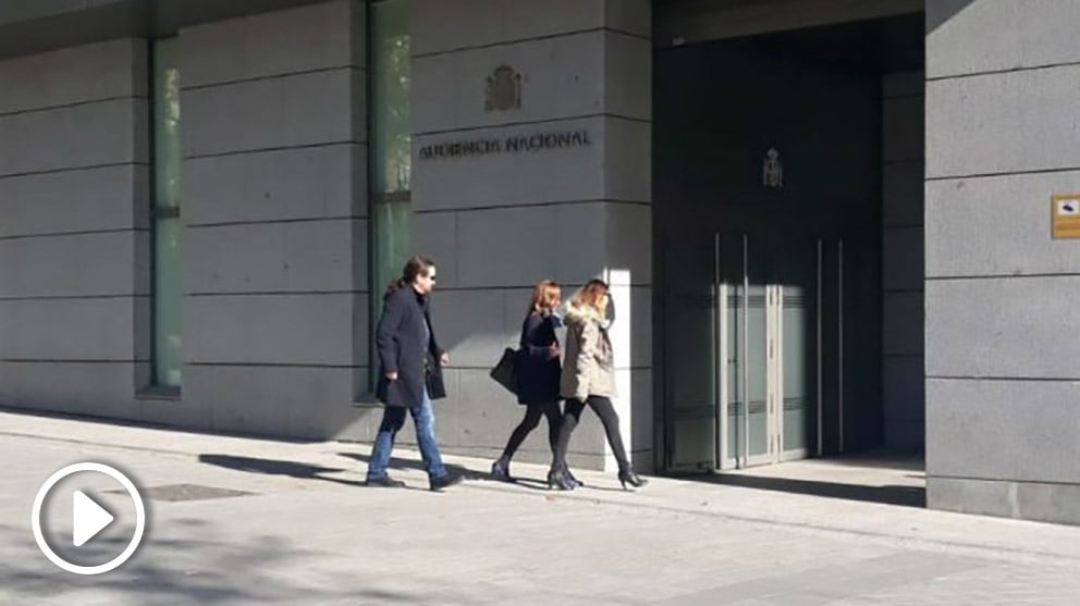 Pablo Iglesias a la entrada de la Audiencia Nacional. Foto: Europa Press