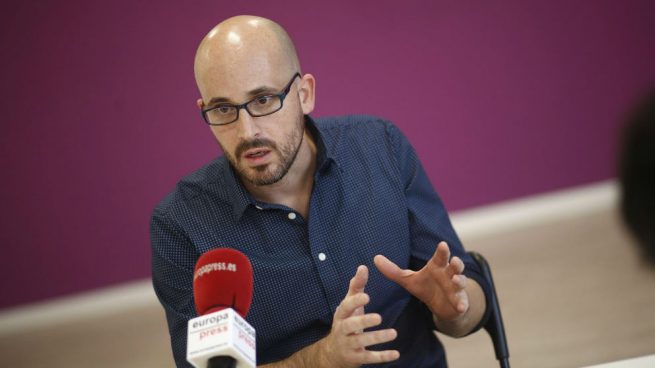 Podemos se querellará contra ex responsables de Interior si ordenaron a Villarejo espiar a Iglesias