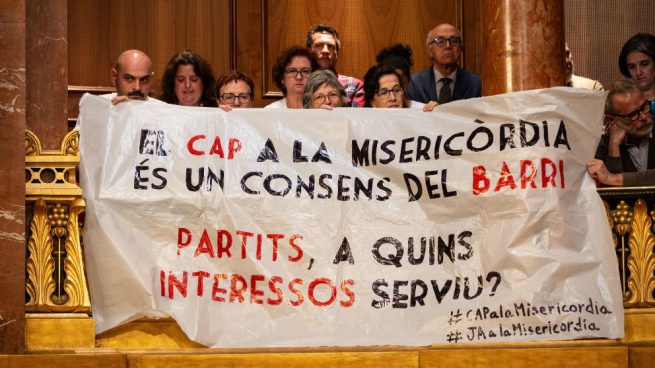 Colau recula y retira del orden del día la propuesta de quitar la Capilla del Macba