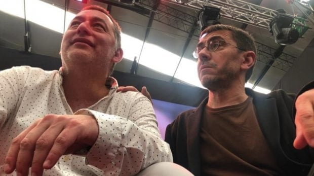 El director de Neurona Consulting con Juan Carlos Monedero.