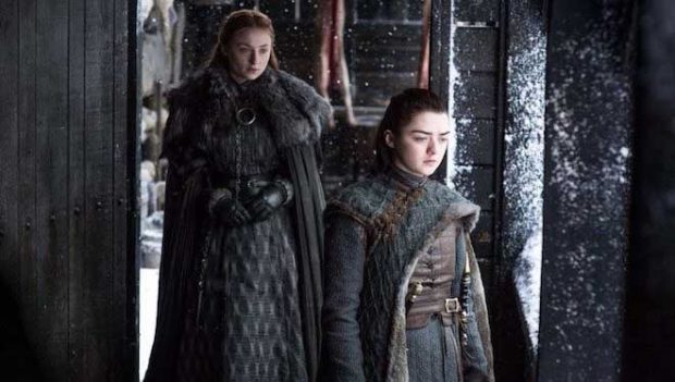 Sansa Stark y Arya Stark