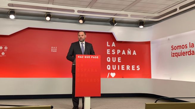 El secretario de Organización del PSOE, José Luís Ábalos, en Ferraz. Foto: Joan Guirado