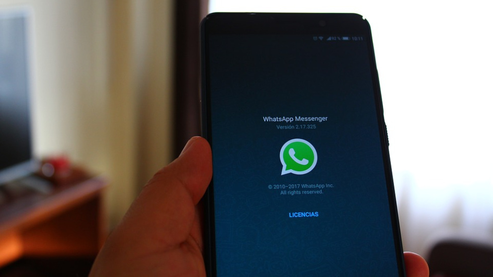 Descubre cómo es la nueva función de WhatsApp para que no te lleguen mensajes reenviados
