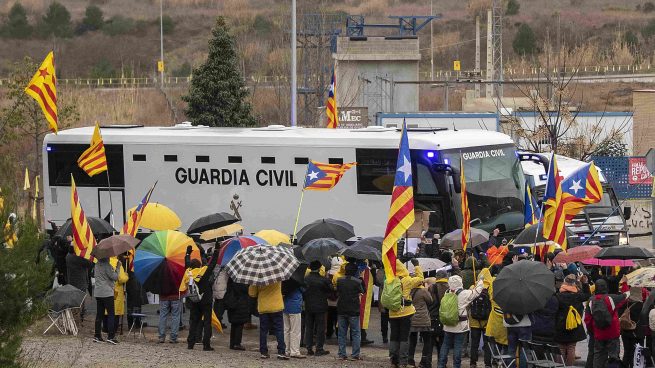 Interior suspende todos los permisos a los guardias civiles en Cataluña hasta el 31 de octubre