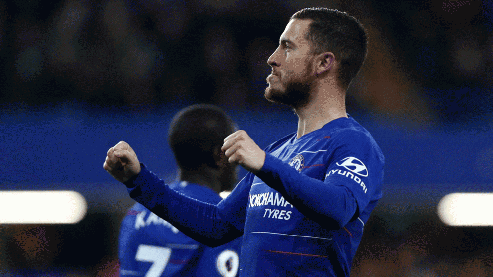 Hazard celebra un gol con el Chelsea esta temporada. (Getty)