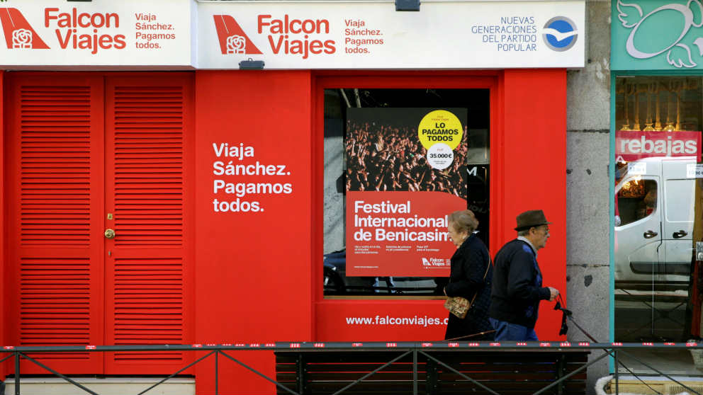 El PSOE recurre ante la Junta Electoral la campaña «Falcon Viajes»