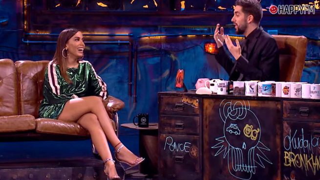 Anitta junto a David Broncano en 'La Resistencia'