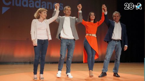 Inés Arrimadas y Toni Cantó en Alicante. Foto: EFE