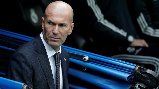 Zidane ya tiene decidida su lista de bajas pero no se la comunicará a la plantilla hasta que acabe la Liga