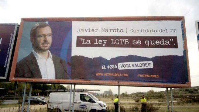 La Junta Electoral rechaza la petición del PP de retirar una valla publicitaria de Hazte Oír