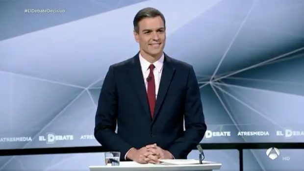 El presidente del Gobierno, Pedro Sánchez, en el debate de Antena 3