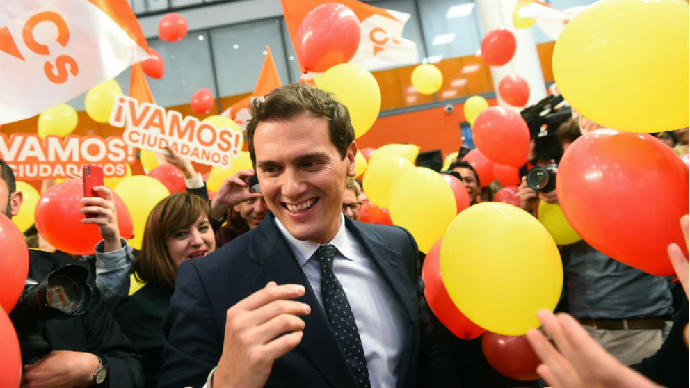 Albert Rivera en la sede de Ciudadanos. (Foto: EFE)
