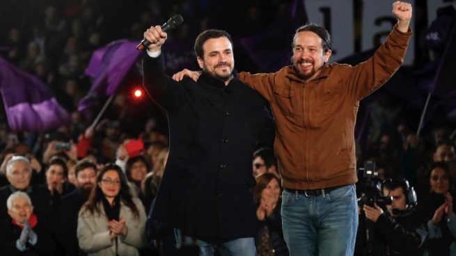 Alberto Garzón y Pablo Iglesias en el cierre de campaña. (Foto. EFE)