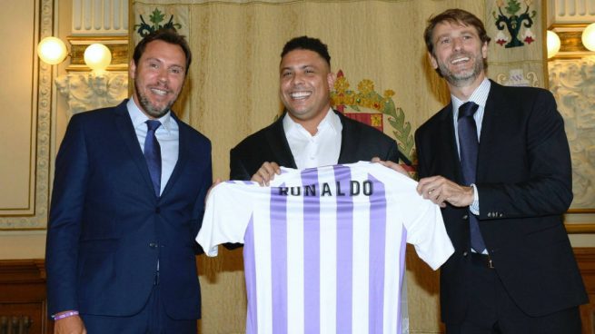 Óscar Puente, Ronaldo Nazario y Carlos Suárez