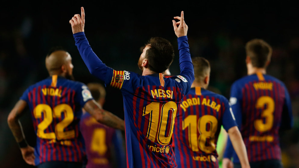 El Barcelona celebra un gol de Messi (AFP)