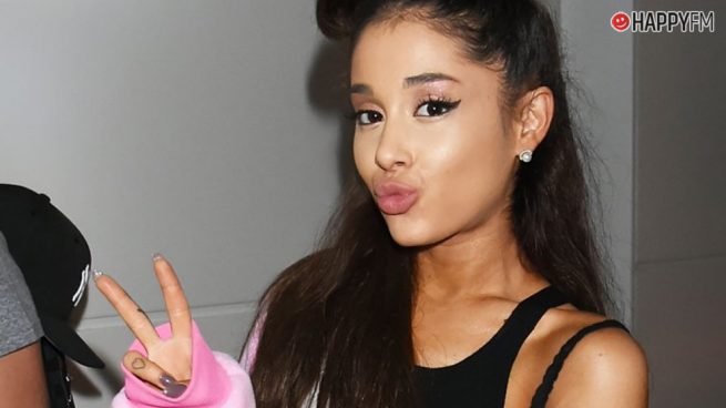 Ariana Grande estrena estatua en el Madame Tussauds y los seguidores reaccionan