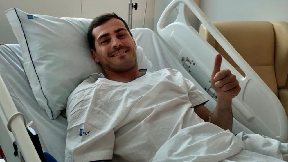 Iker Casillas, en el hospital.