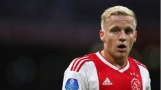Van de Beek, durante un partido del Ajax. (Getty)