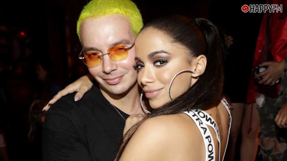J Balvin y Anitta