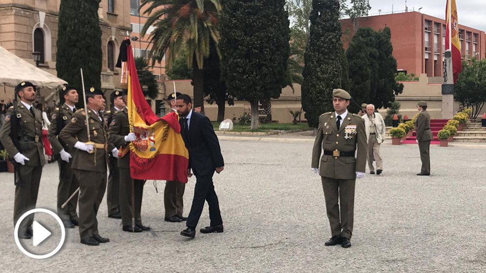 Ignacio Garriga jura bandera en Barcelona