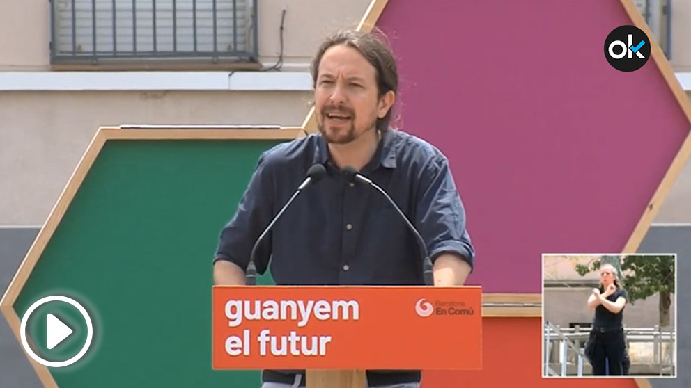 Pablo Iglesias en un encuentro con militantes en Barcelona