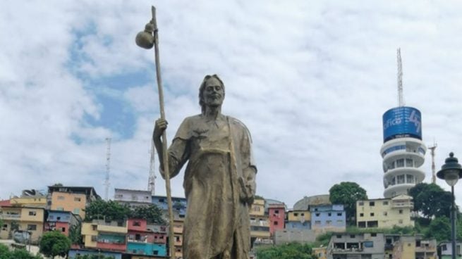 AMA América participa en la instalación de un monumento a Santiago Apóstol en Ecuador