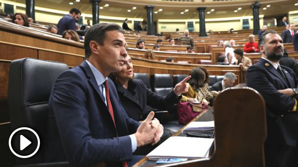 El presidente del Gobierno en funciones, Pedro Sánchez, en su escaño durante la pasada legislatura (Foto: Europa Press)