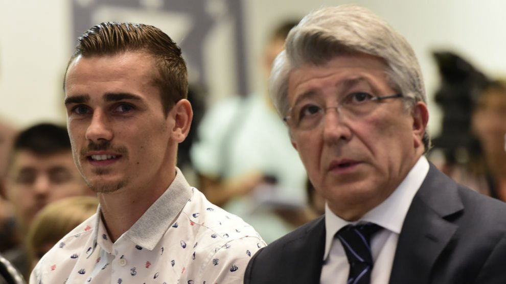 Griezmann y Cerezo, durante un acto. (AFP)