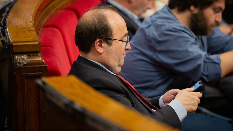 Miquel Iceta en el Parlament. Foto: Europa Press