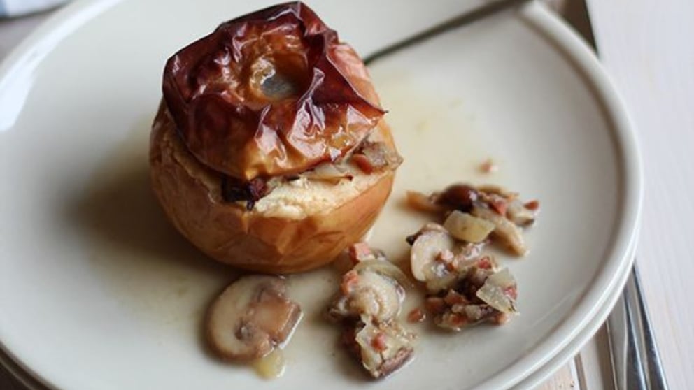 Receta de manzanas rellenas de carne con almendras