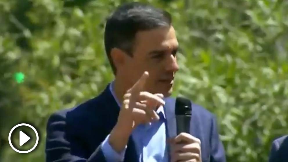 Pedro Sánchez, presidente en funciones en Santander.