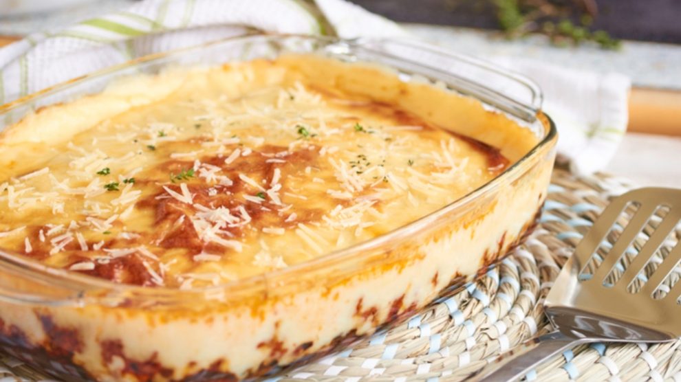 Receta de Patatas con tomate y bechamel