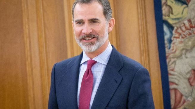 Felipe VI se atreve a pilotar un dron en el festival de la innovación de la Fundación Cotec