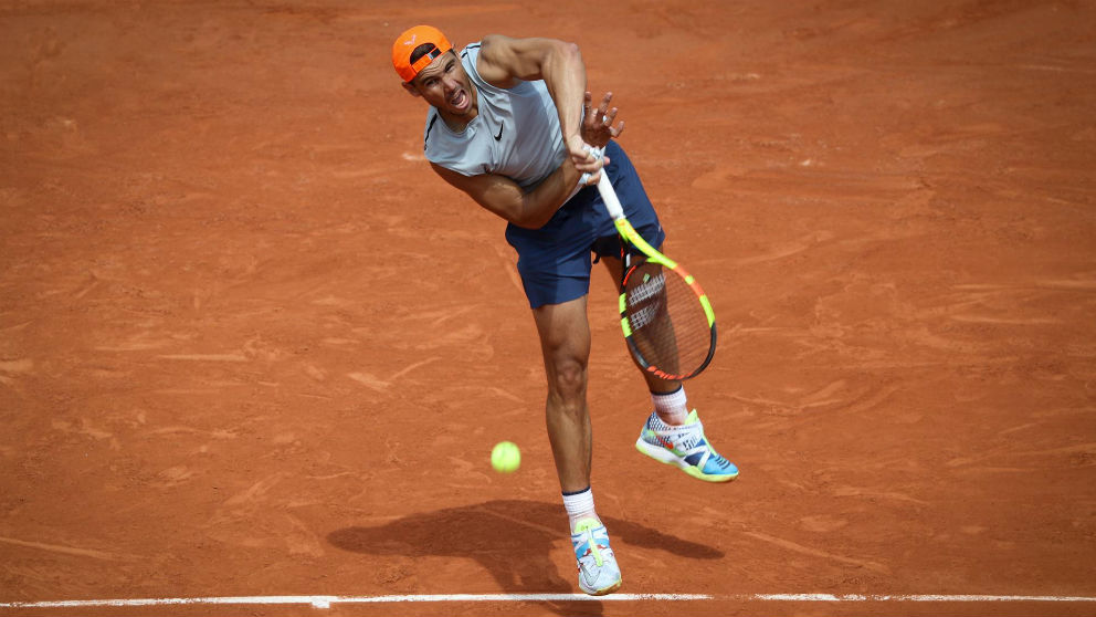 Rafa Nadal durante un entrenamiento en Roland Garros. (Europa Press)