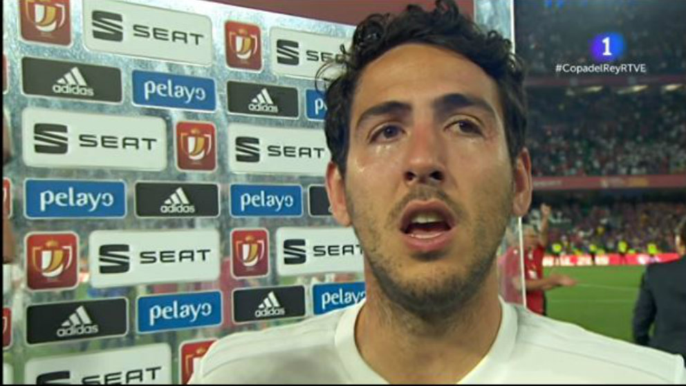 Dani Parejo llora tras ganar la final de Copa del Rey con el Valencia (TVE)
