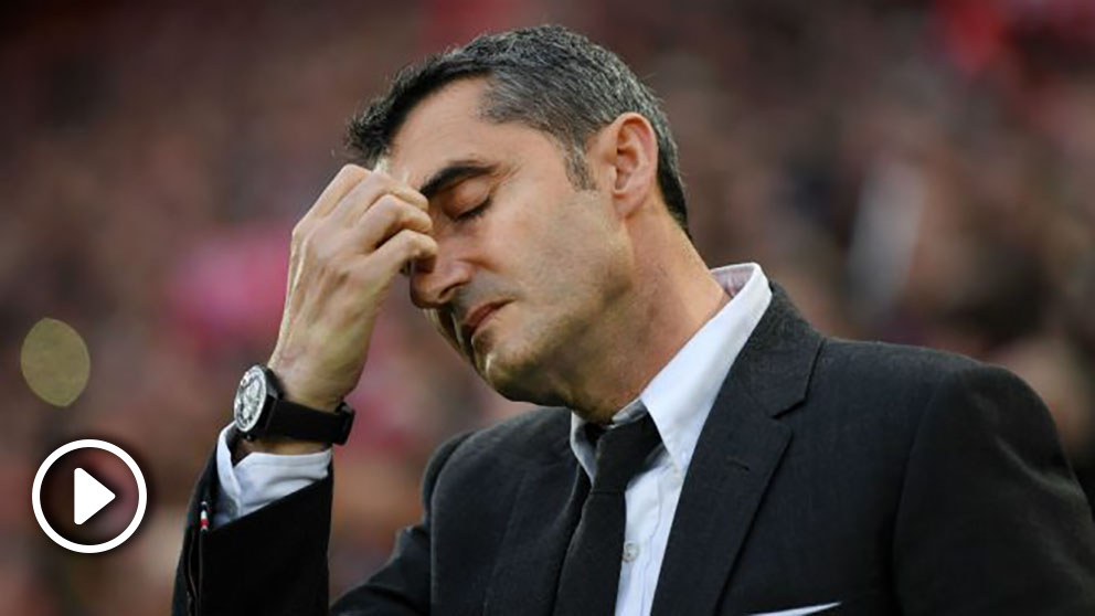 Valverde se lamenta tras la derrota en Anfield. (Getty)