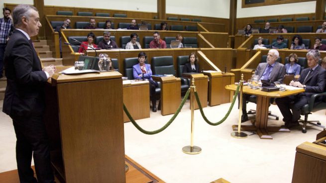 Urkullu se ofrece de nuevo como mediador para conseguir una «solución pactada» en Cataluña