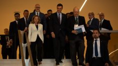 Pedro Sánchez y Nadia Calviño en un acto del Círculo de Economía en Sitges @EP