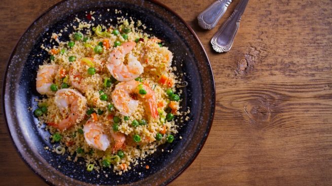 Cuscús con gambas y verduras