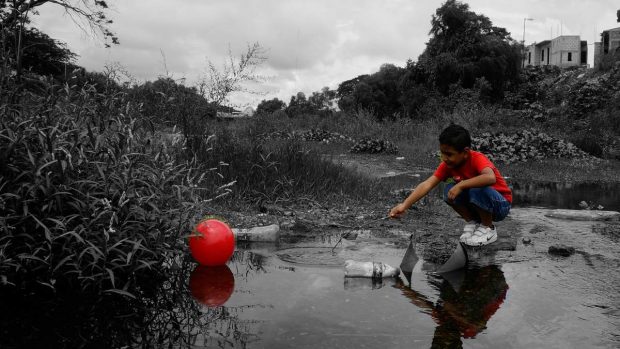 Contaminación en río