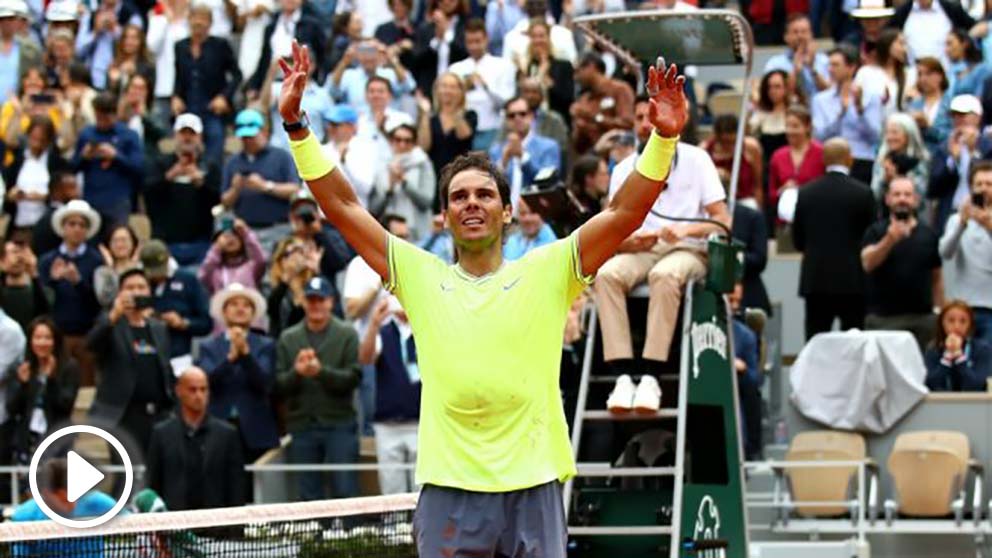 Nadal celebra su victoria en la final de Roland Garros. (Getty)