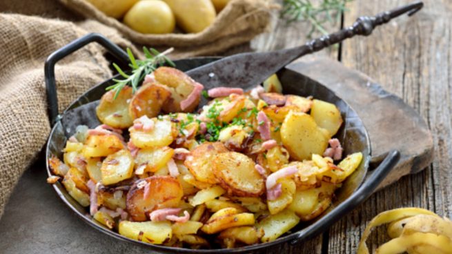 Patatas salteadas con bacon al estilo alemán