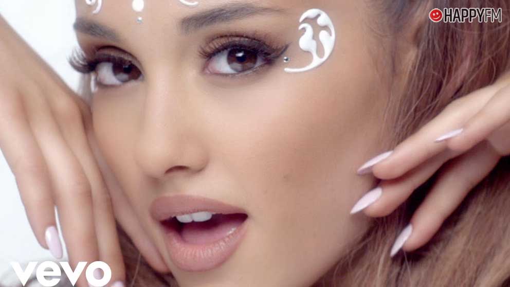 Ariana Grande y la tierna foto de su infancia