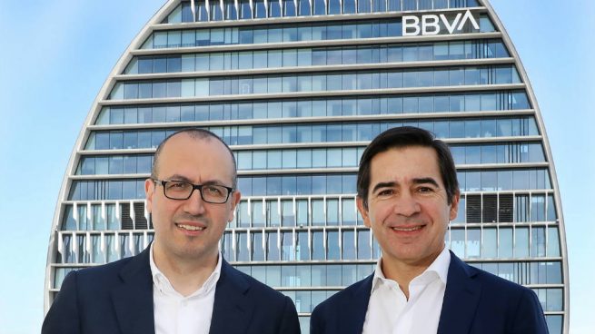 El BCE recrimina a BBVA por la guerra abierta entre Carlos Torres y Onur Genç