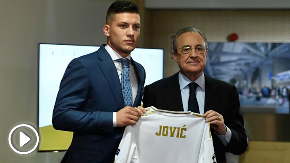Luka Jovic, en su presentación con el Real Madrid.