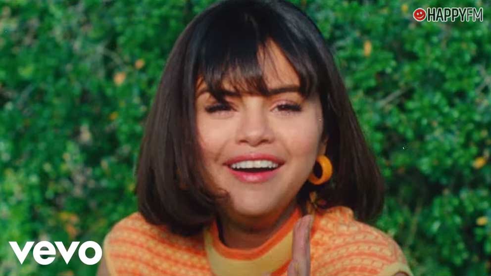 El collar de Selena Gomez