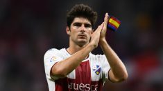 Gonzalo Melero con el Huesca (AFP)