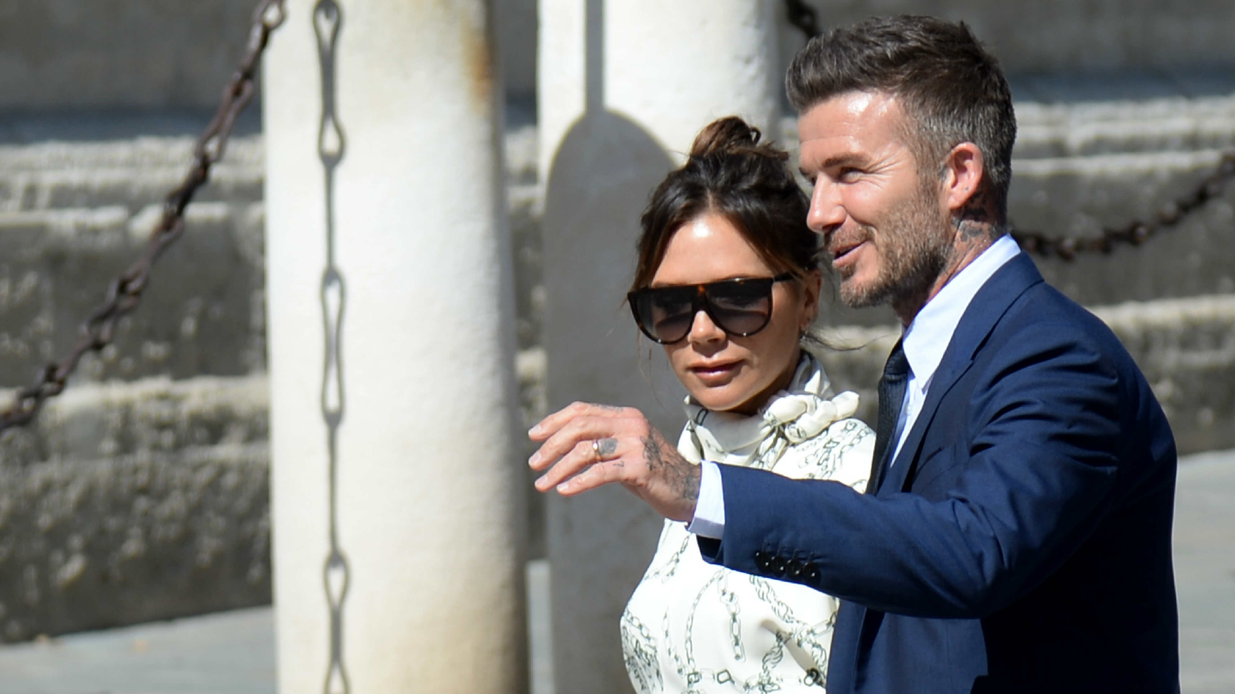 David Beckham y Victoria asistieron a la boda de Sergio Ramos. (AFP)