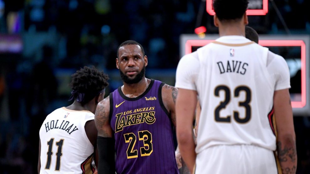 LeBron James y Anthony Davis, en un partido. (Getty)